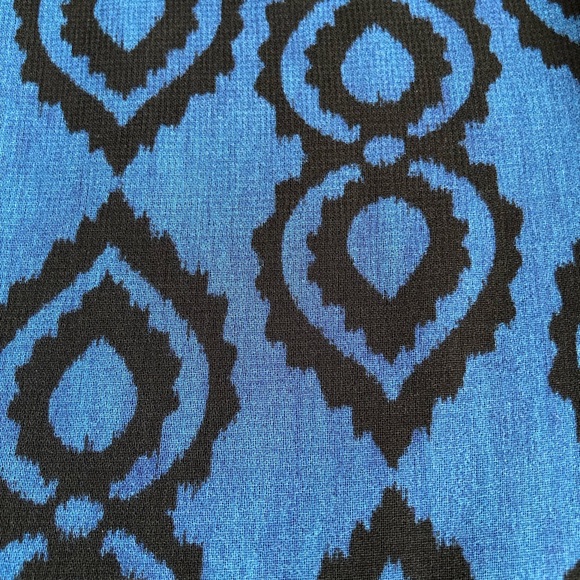 Zara The Sadie Dress Blue/Black Floral Women’s Juniors Size L Chiffon Flare& Fit - Picture 14 of 16